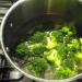 Krabí salát s brokolicí